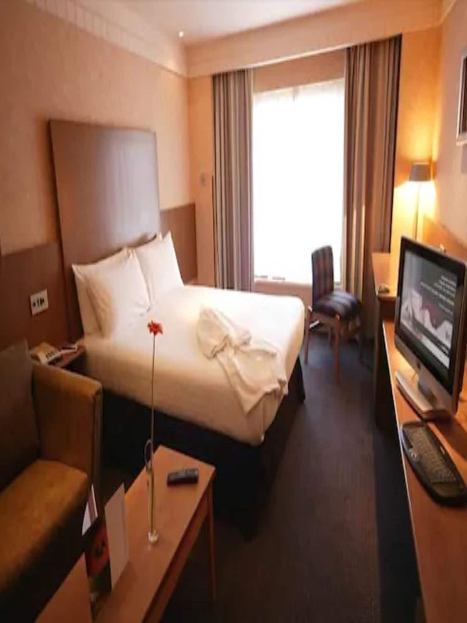 Hogs Back Hotel & Spa Nr Farnham Farnham  Ngoại thất bức ảnh