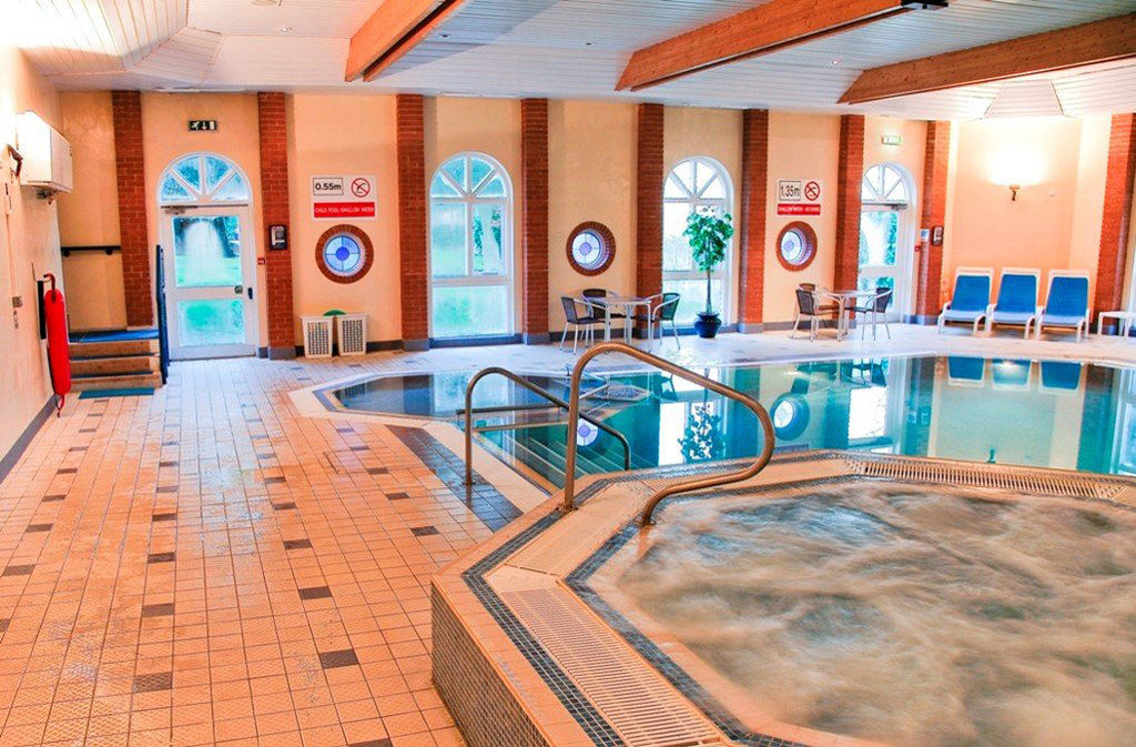 Hogs Back Hotel & Spa Nr Farnham Farnham  Ngoại thất bức ảnh